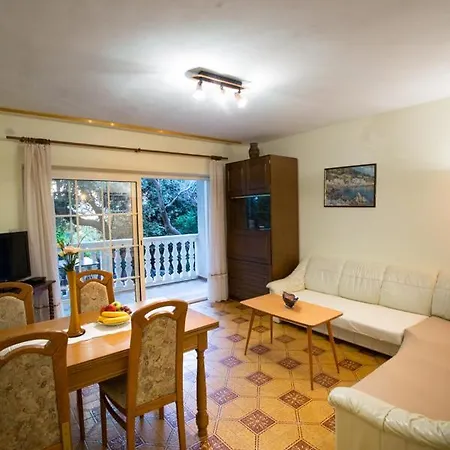 Fuza Rab 4* Supetarska Draga