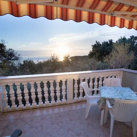 Fuza Rab Guest house Supetarska Draga